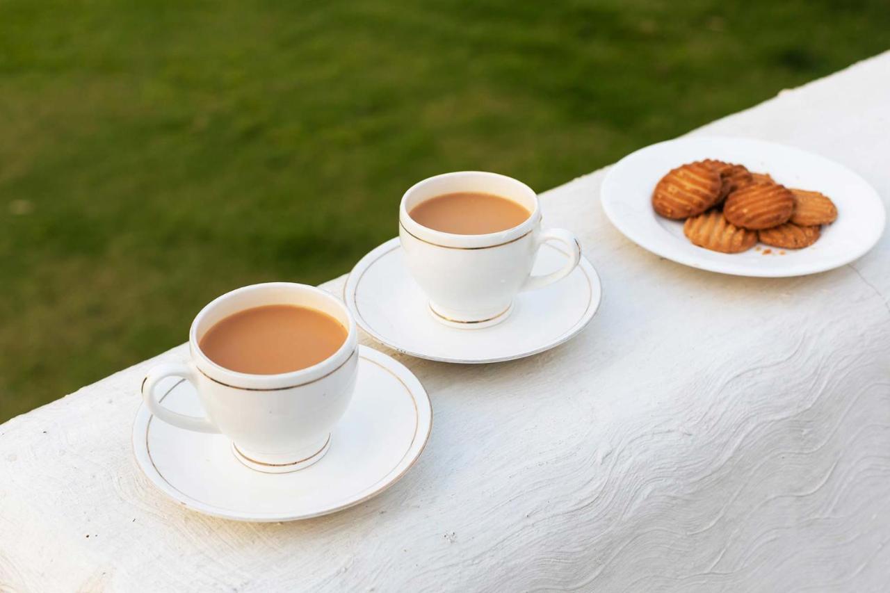 Coffee & Mist Luxury Villa- Comp Breakfast, Pool, Lounge, And Coffee Estate By Stayvista Madikeri Kültér fotó