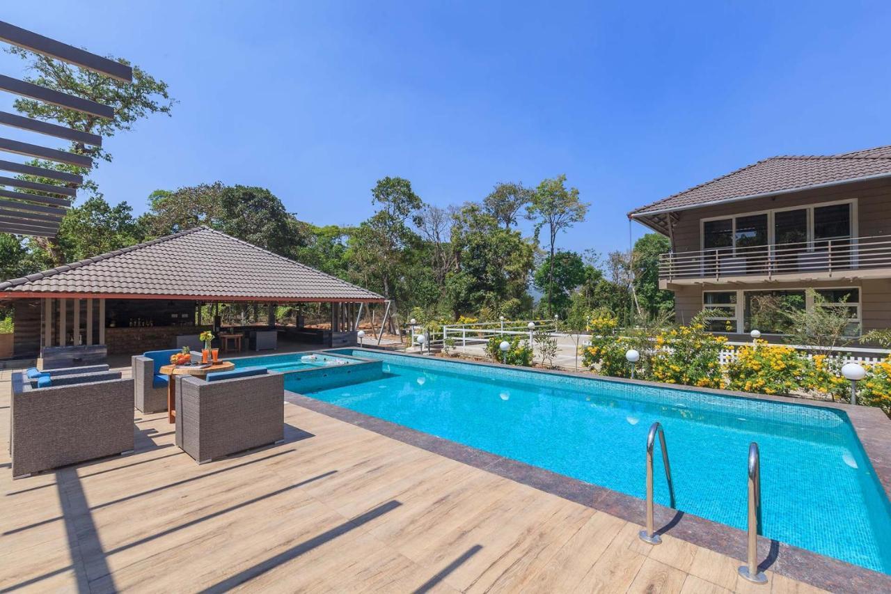 Coffee & Mist Luxury Villa- Comp Breakfast, Pool, Lounge, And Coffee Estate By Stayvista Madikeri Kültér fotó
