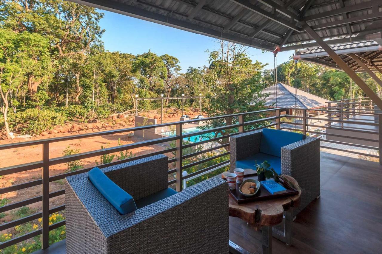 Coffee & Mist Luxury Villa- Comp Breakfast, Pool, Lounge, And Coffee Estate By Stayvista Madikeri Kültér fotó