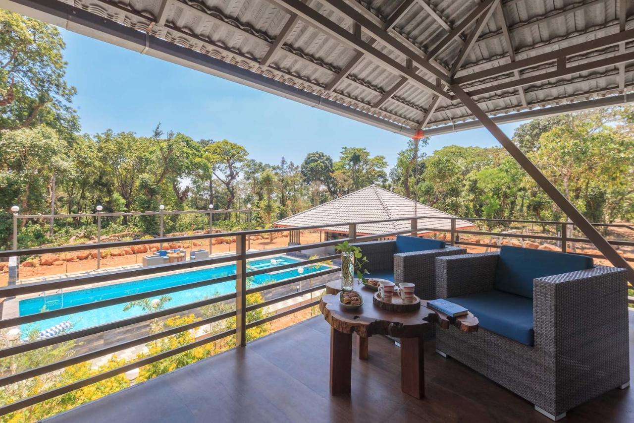 Coffee & Mist Luxury Villa- Comp Breakfast, Pool, Lounge, And Coffee Estate By Stayvista Madikeri Kültér fotó