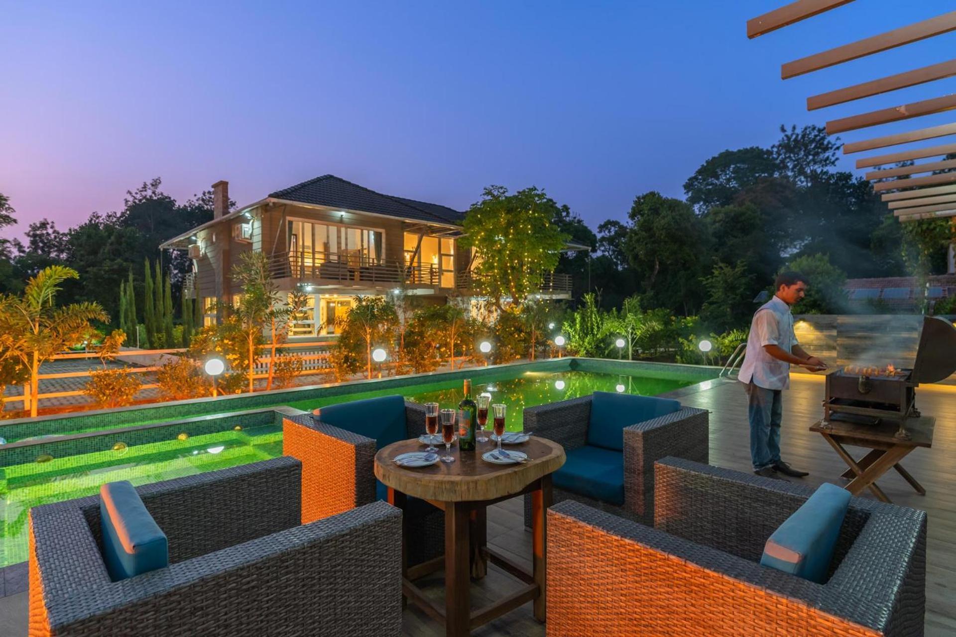 Coffee & Mist Luxury Villa- Comp Breakfast, Pool, Lounge, And Coffee Estate By Stayvista Madikeri Kültér fotó